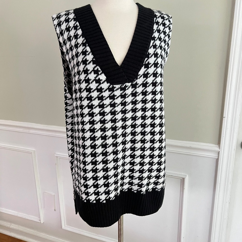 Houndstooth Sweater Vest Women Large Oversized V-Neck Knit Black White‎ Preppy